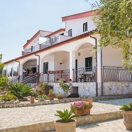 Villavesta Bed & Breakfast Vieste